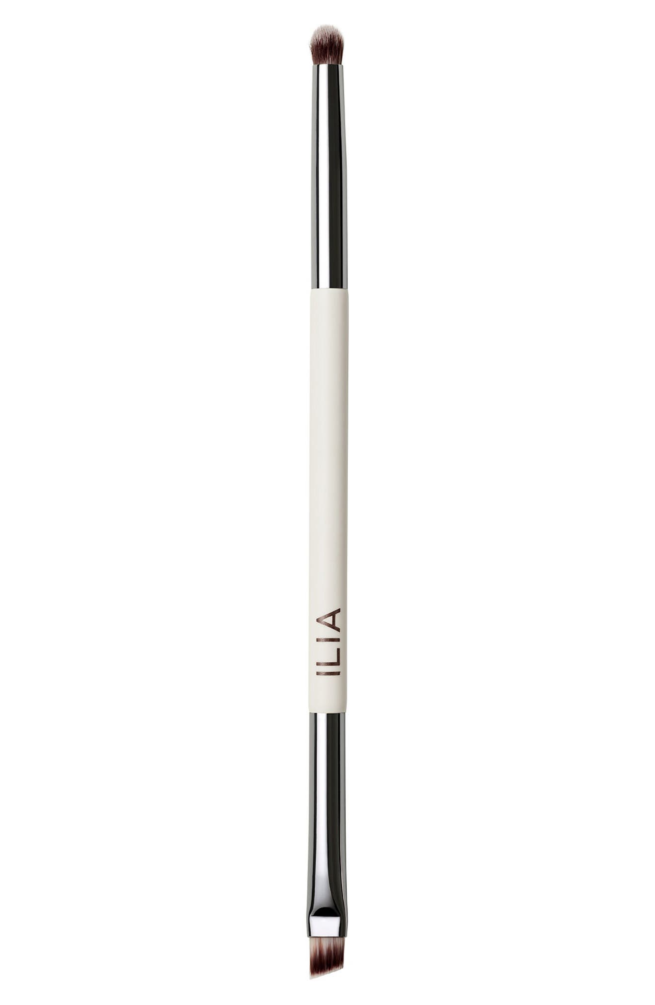 ILIA Angled Line Smudge Brush at Nordstrom