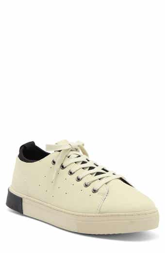 STRAUSS AND RAMM The Lace Up Sneaker