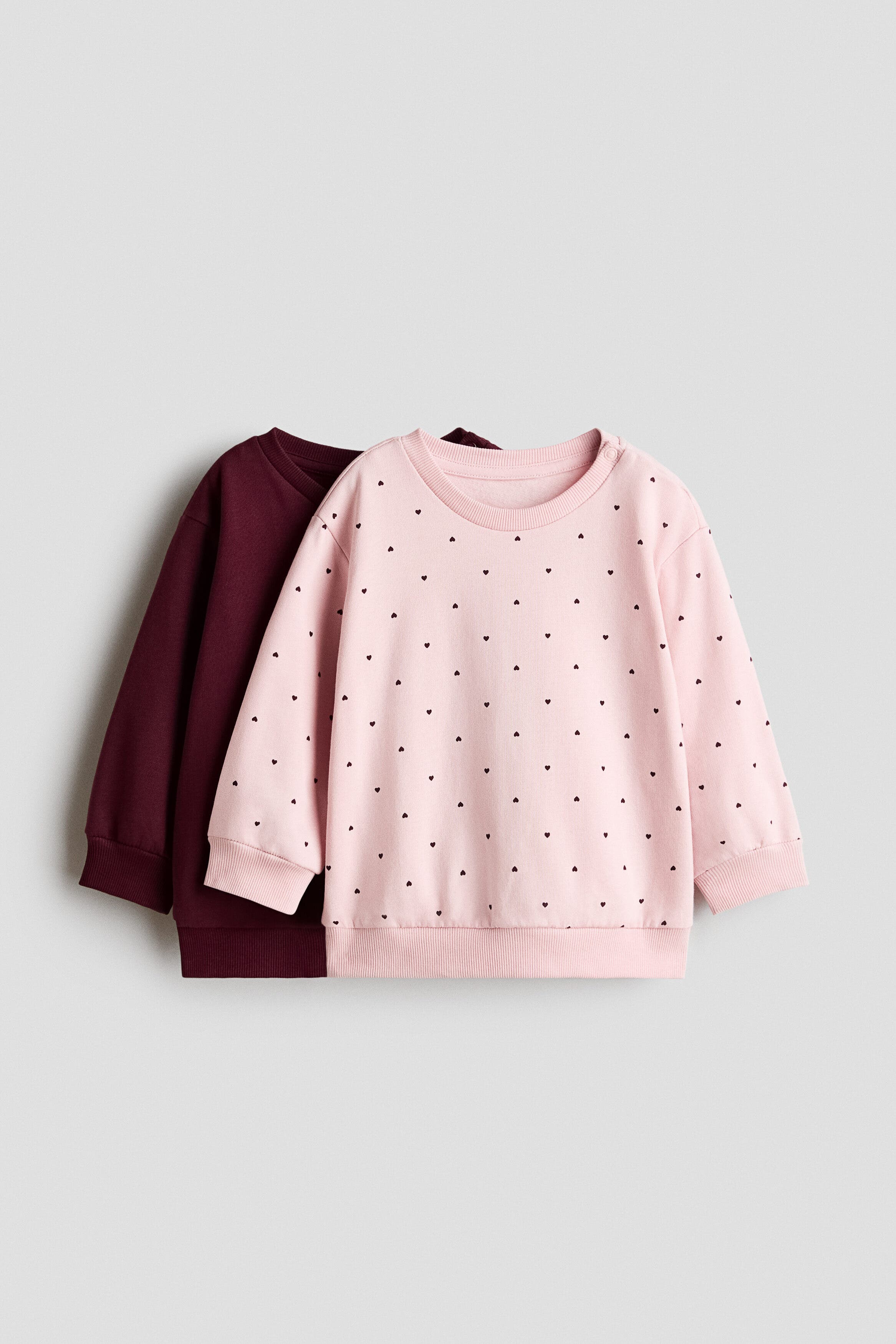 selected Dark red/hearts