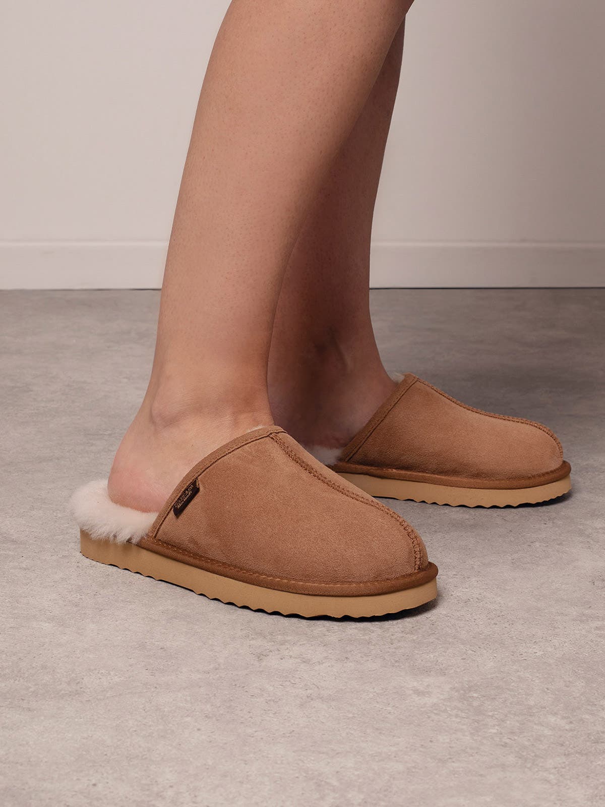 Celtic & Co. Sheepskin Mule Slippers, Alternate, color, Chestnut