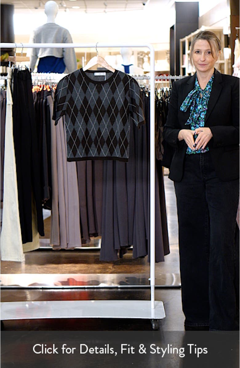 Rombus Argyle Plaid Short Sleeve Sweater, sales video thumbnail