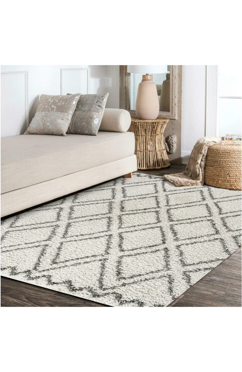 JONATHAN Y Soller Diamond Trellis Shag Area Rug, Alternate, color, Beige/Dark Gray