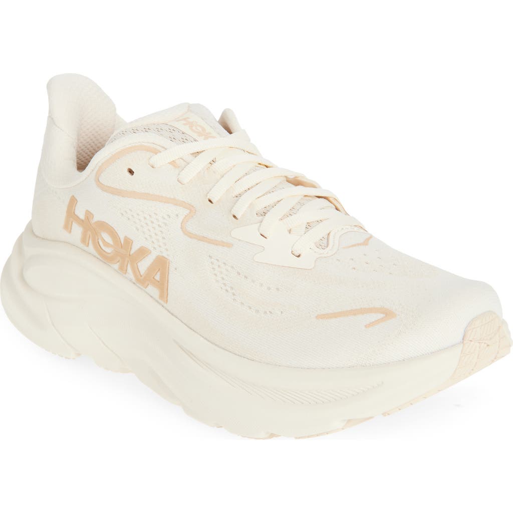 Hoka Clifton 10 Running Shoe In Neutral