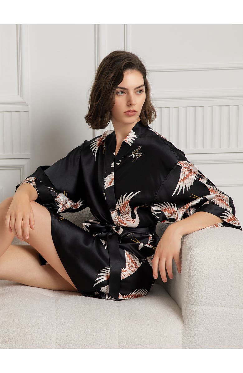 SILKSILKY 19Momme Pure Silk Printed Short Robe, Alternate, color, Black