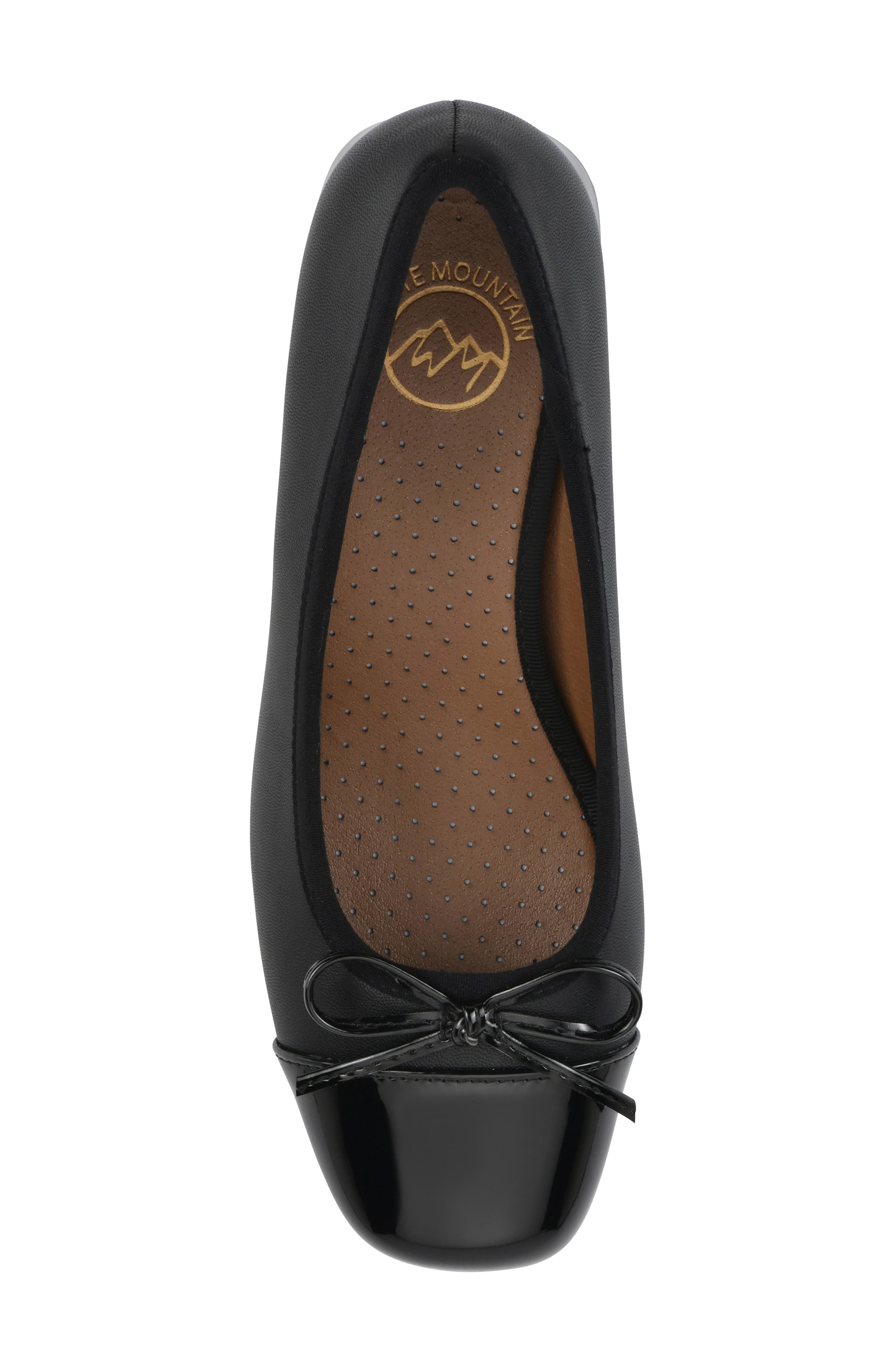 White Mountain Footwear Lately Round Toe Pump, Alternate, color, Black Black Smooth Multi