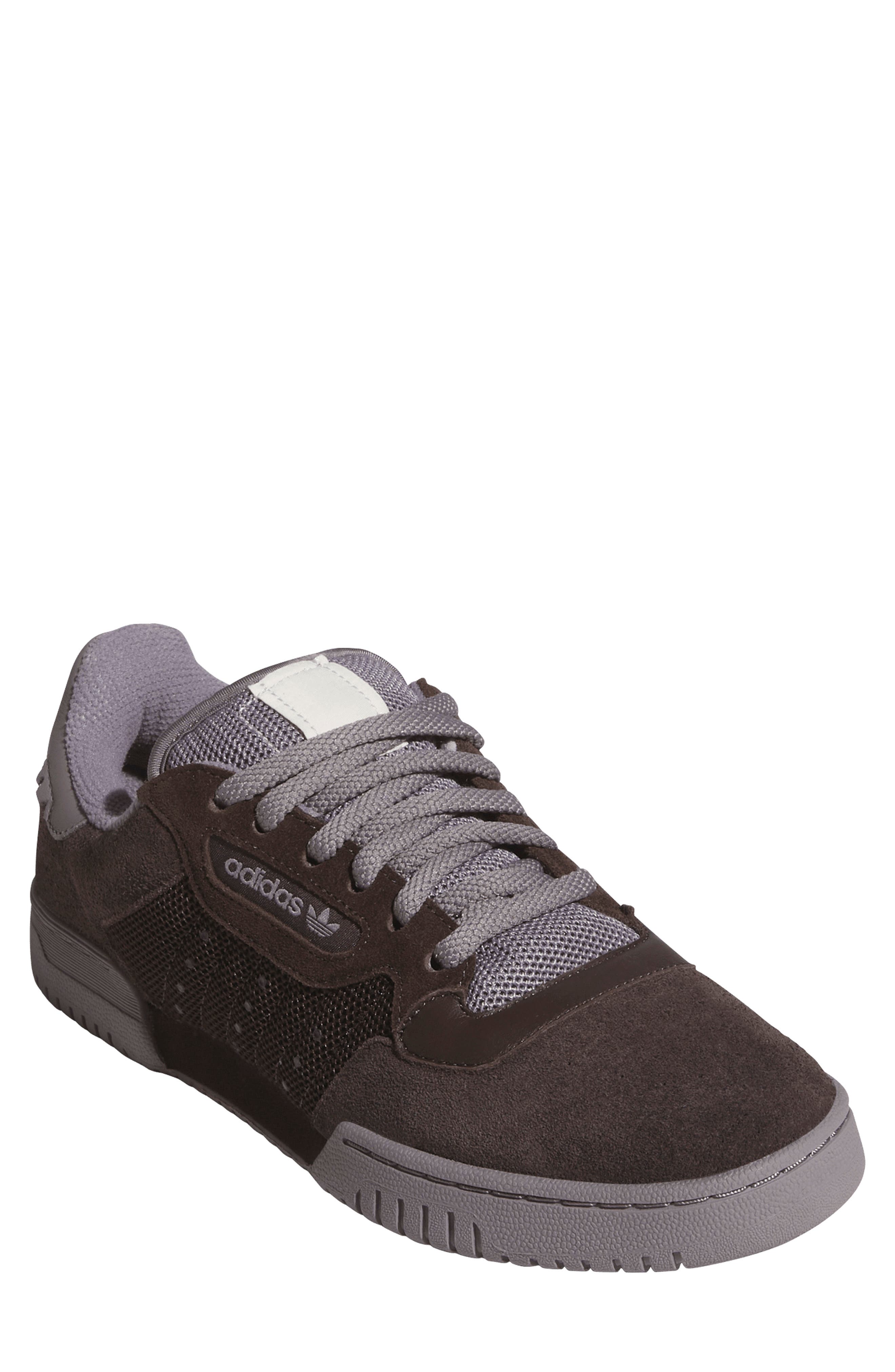 Powerphase Sneaker