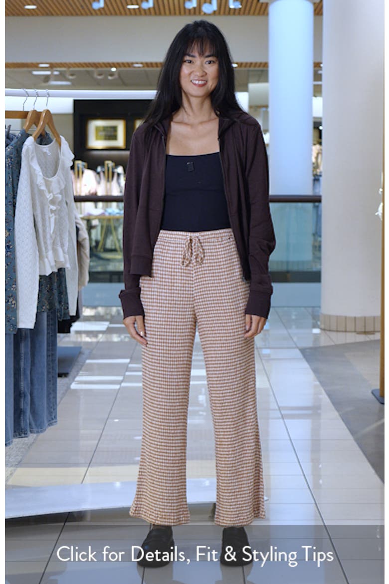 Wanderer Bitty Check Drawstring Pants video