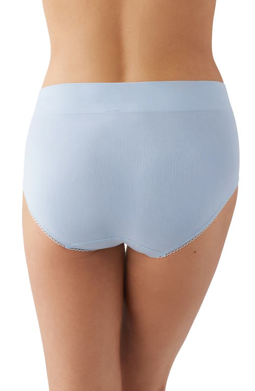 Wacoal Feeling Flexible Seamless Hi Cut Brief