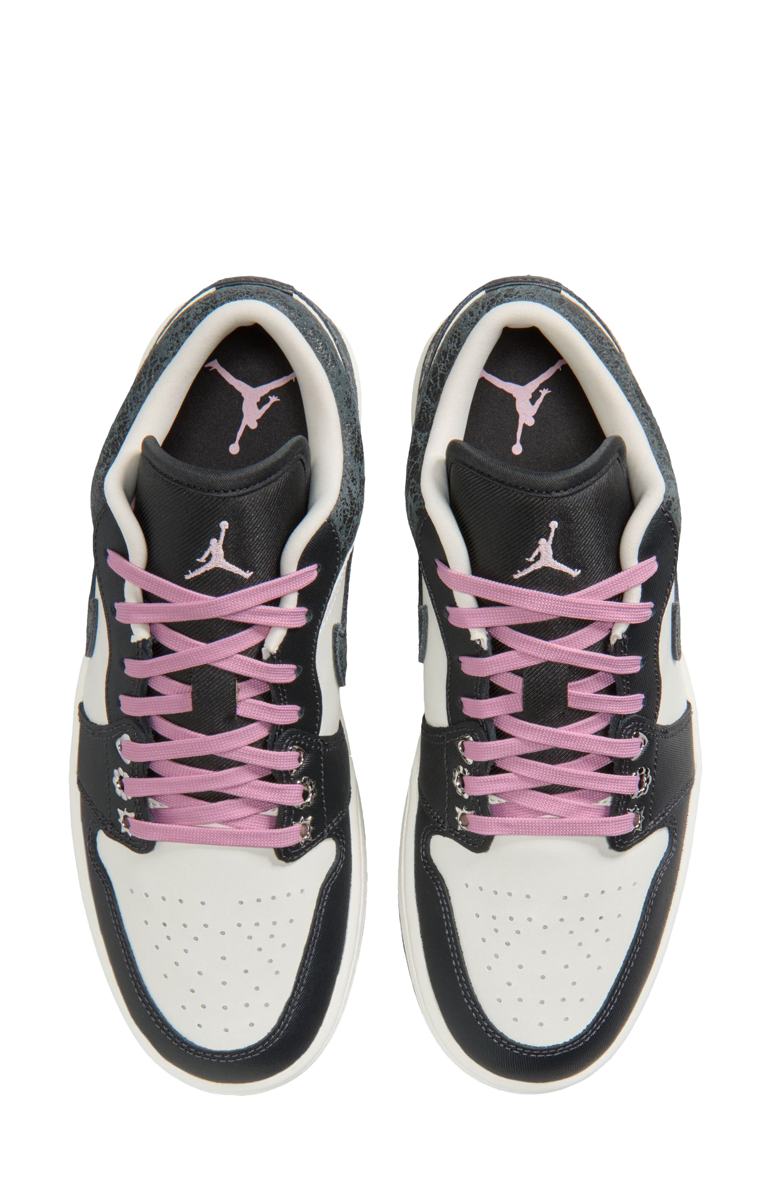 Jordan Air Jordan 1 Low SE Basketball Sneaker, Alternate, color, Anthracite/ White