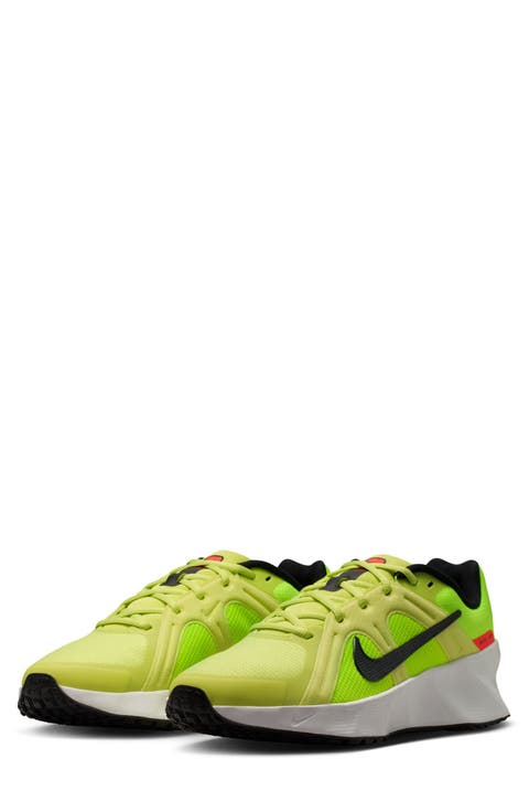 Metro Tek Sneaker