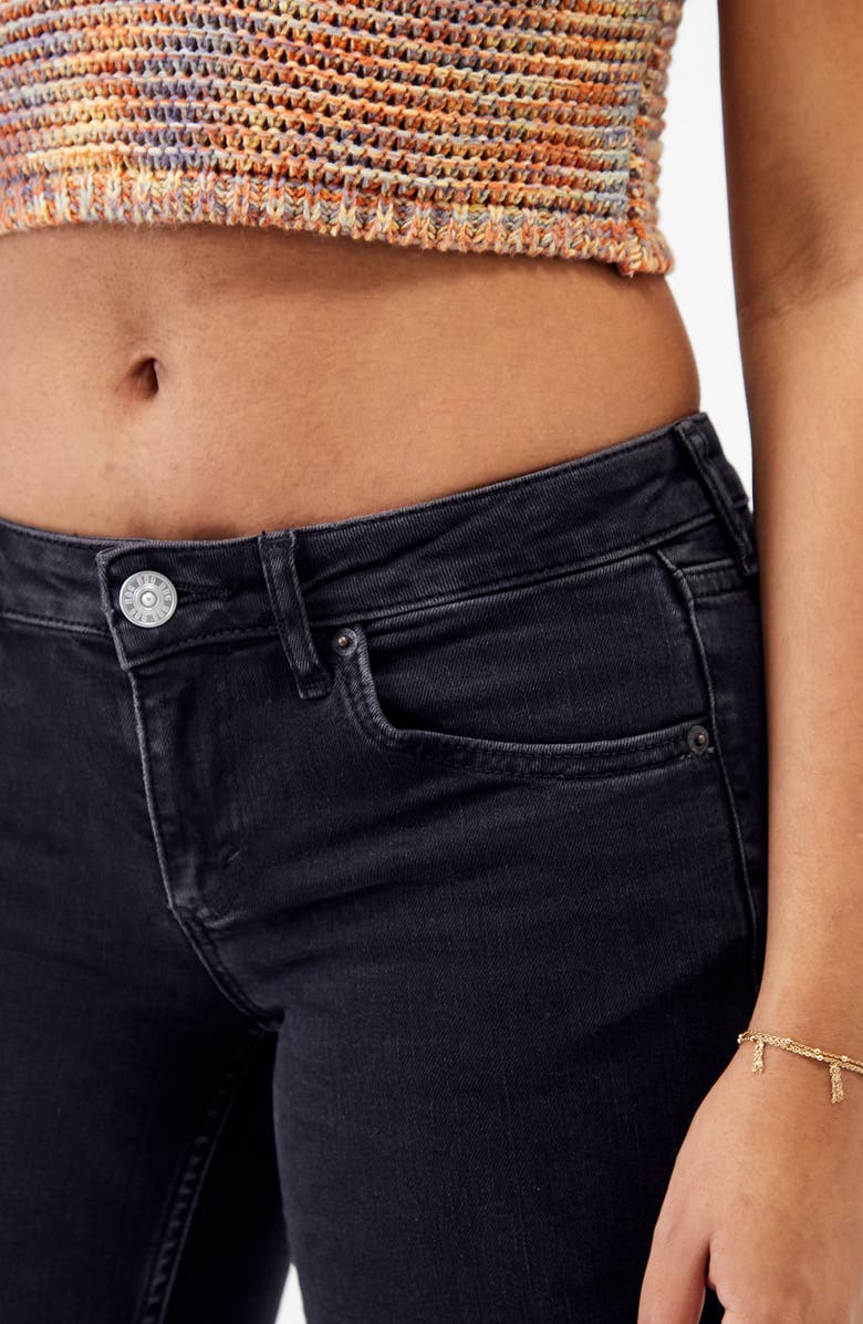 BDG Urban Outfitters Low Rise Flare Jeans, Alternate, color, 