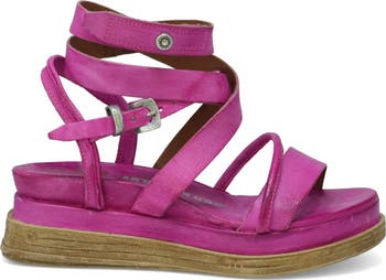 Labo Platform Sandal