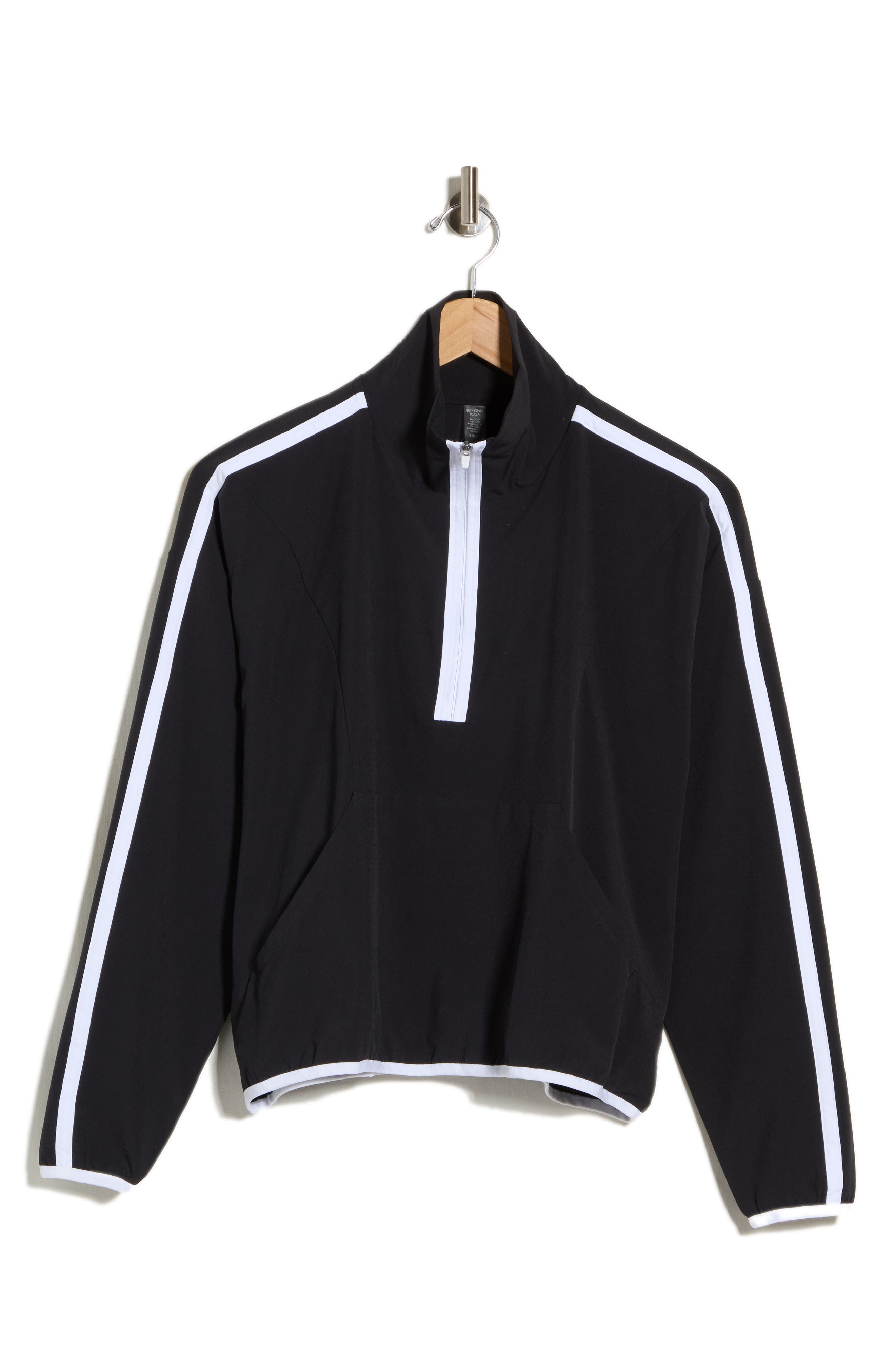 Course Contrast Half-Zip Pullover
