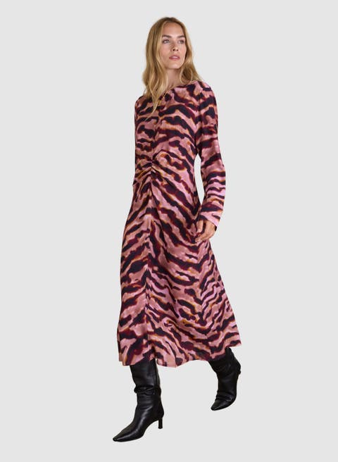 Nivi Fit And Flare Printed Dress