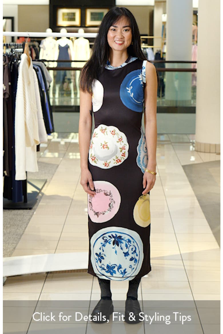 Printed Sleeveless Body-Con Dress video
