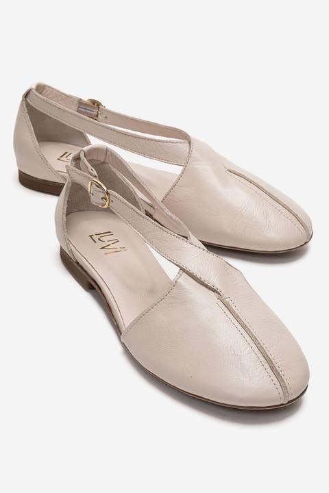 Fable Leather Side Cut Ballet Flat