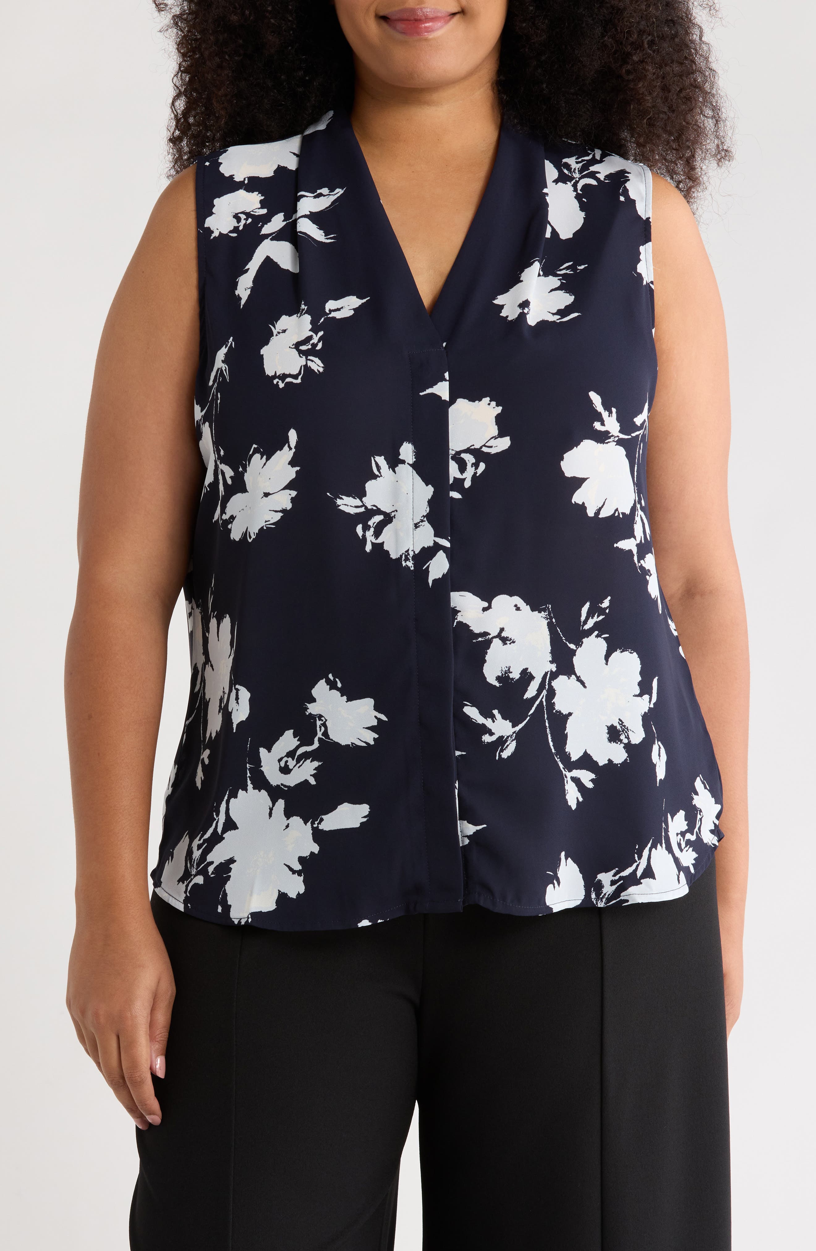 NORDSTROM RACK V-Neck Shell