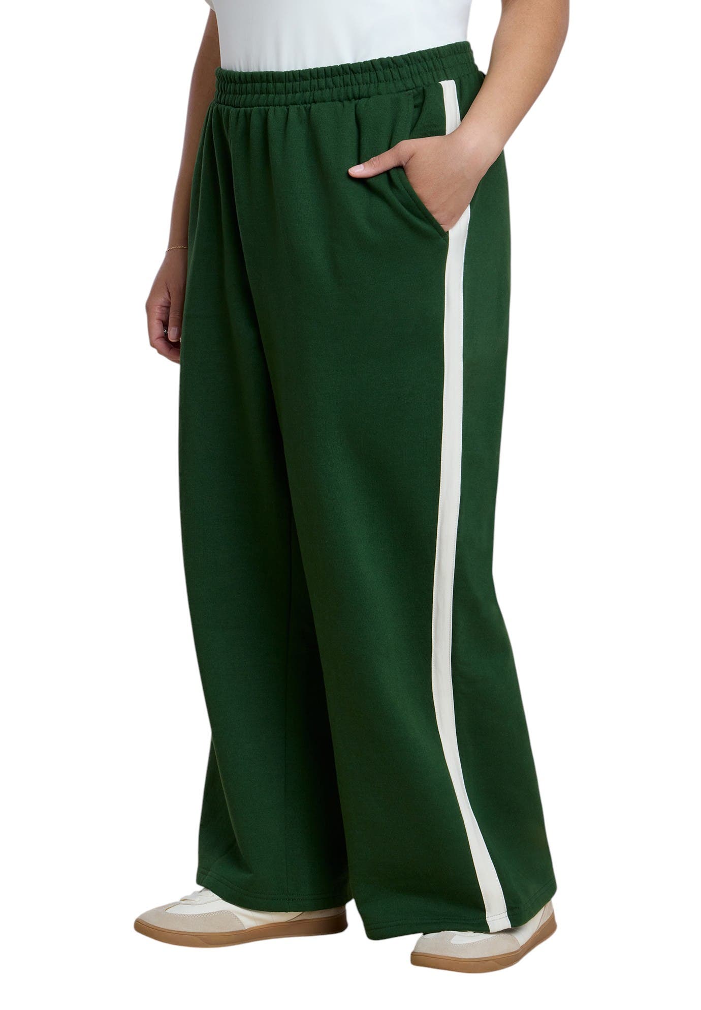 DEEP FIR GREEN