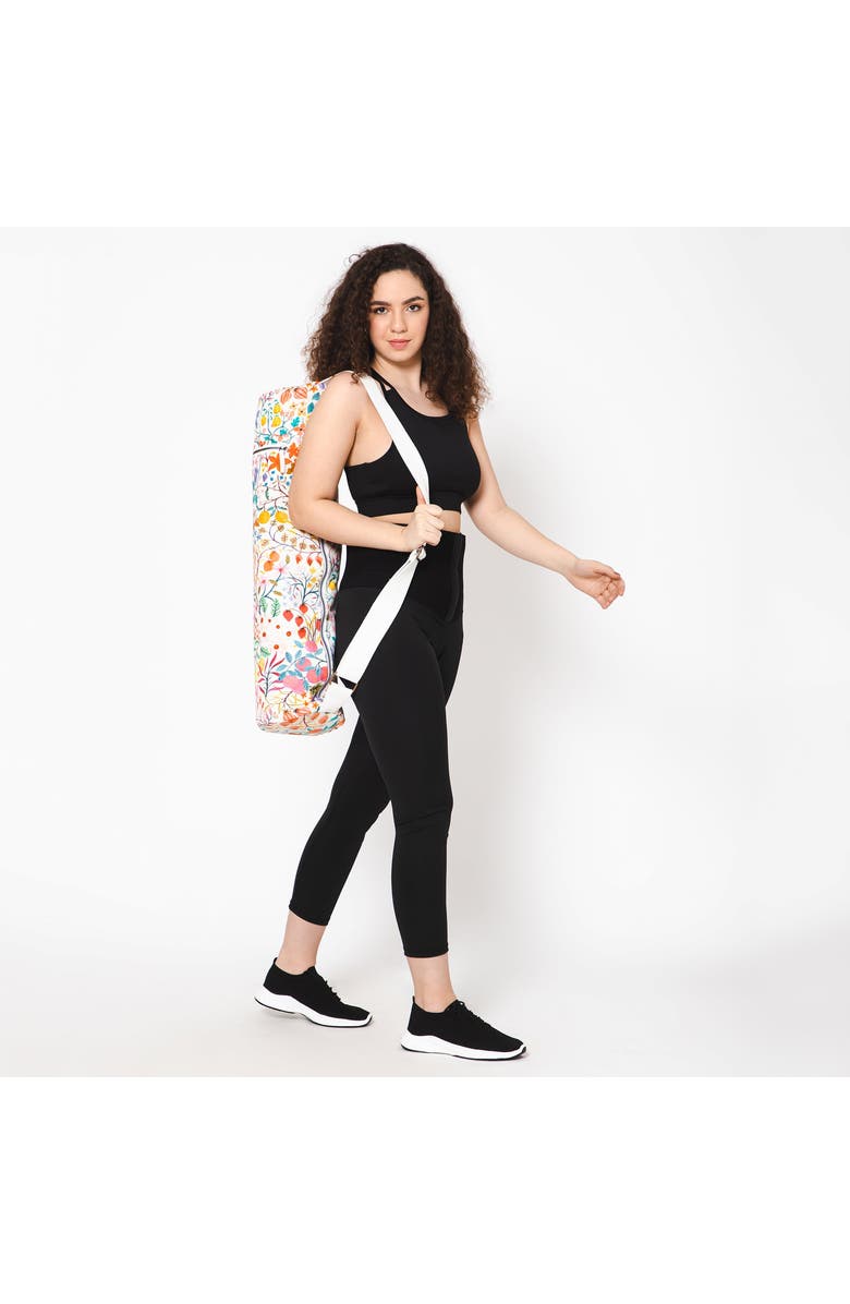 Vismaya Flourishing Floral Yoga Mat Bag, Alternate, color, White Floral