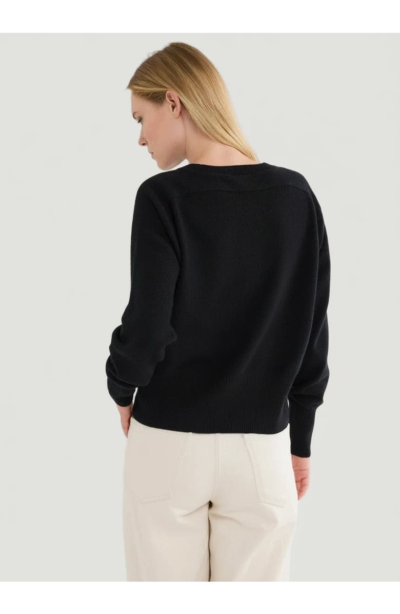 Majestic Filatures Cashmere Long Sleeve Pullover Crewneck, Alternate, color, Noir