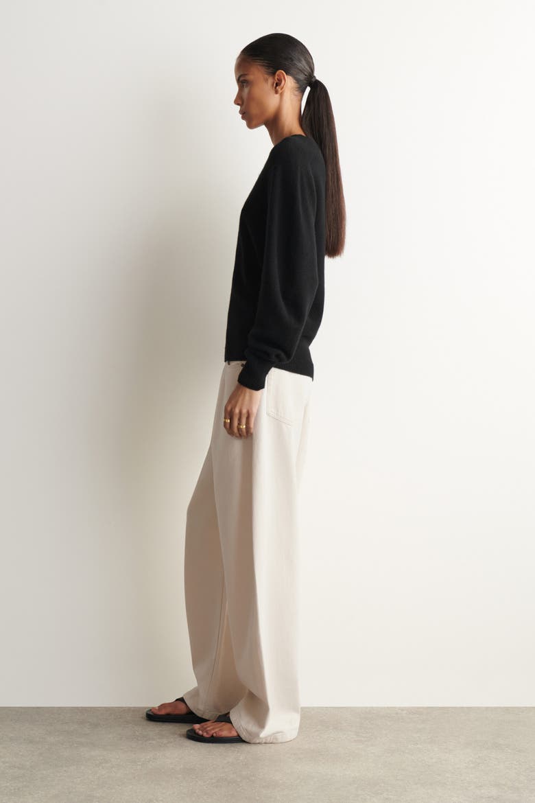 Sculpted Cashmere V-Neck Sweater, Alternate, color, BLACK