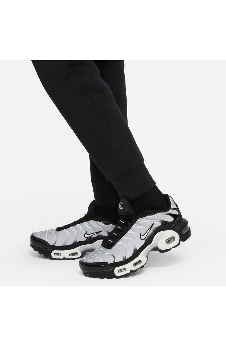 Nike Kids' Tech Fleece Joggers, Alternate, color, 