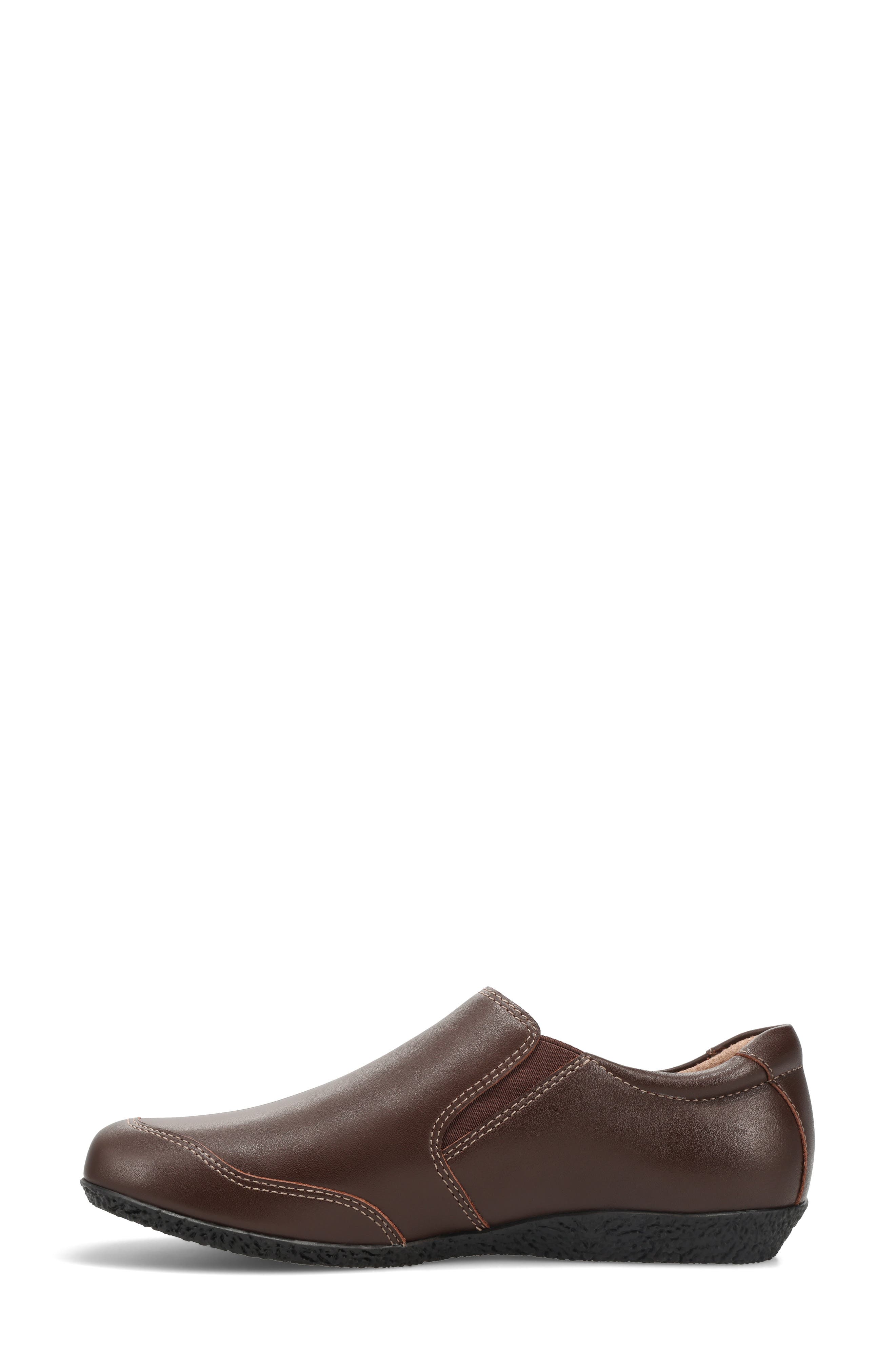 Ramble Leather Flat, Alternate, color, BROWN