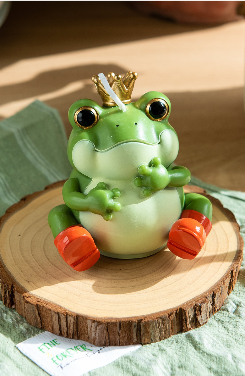 Southlake gifts Frog Prince Candle, Alternate, color, Green