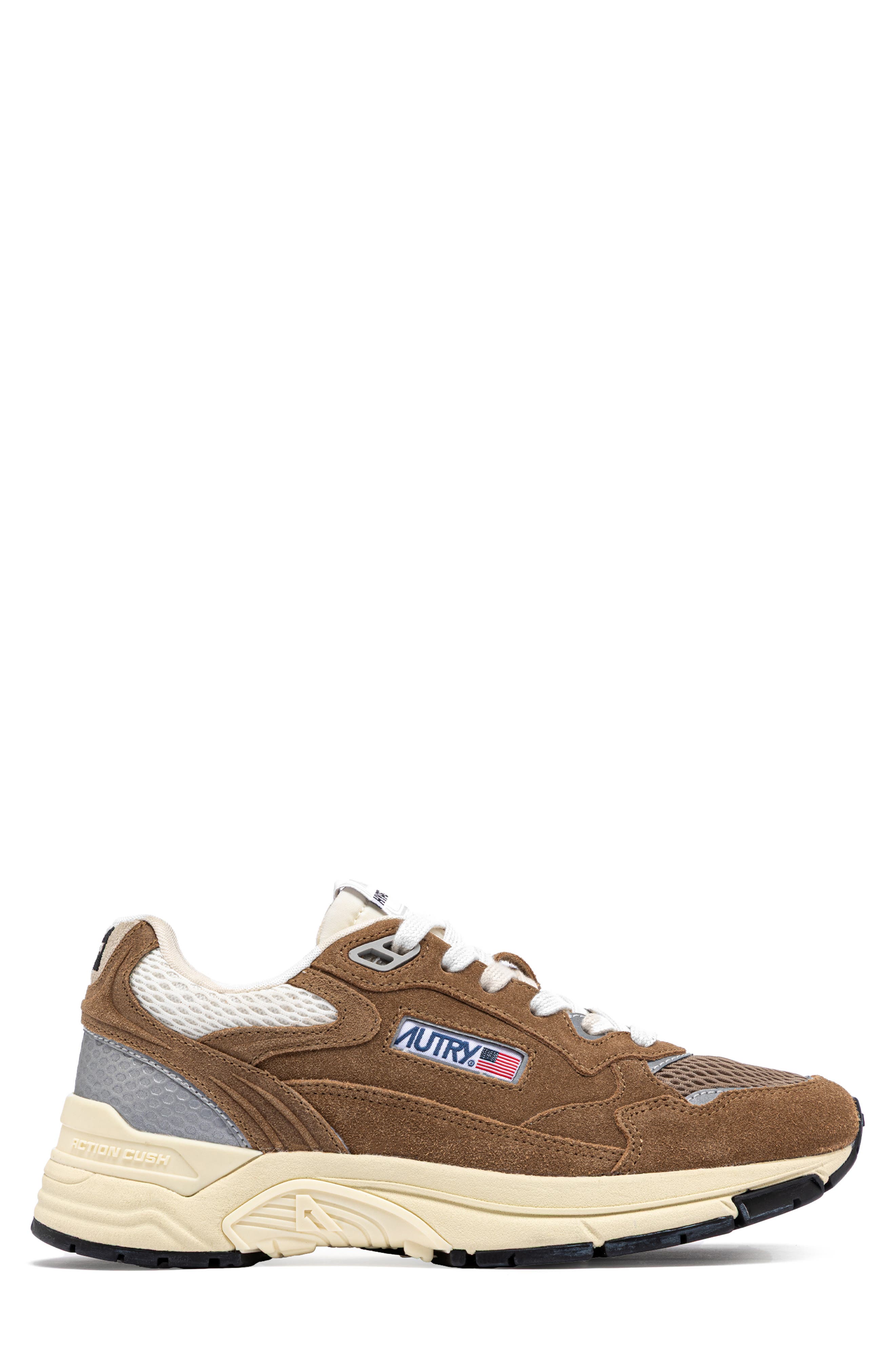 AUTRY Hyperway Low Sneaker, Alternate, color, Brown