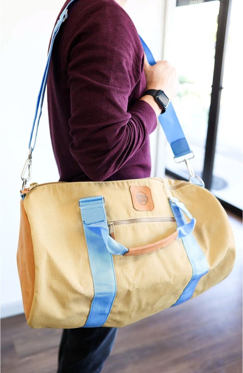 Jubilee Trading Co. The Samburu Duffel Bag, Alternate, color, Tan And Blue