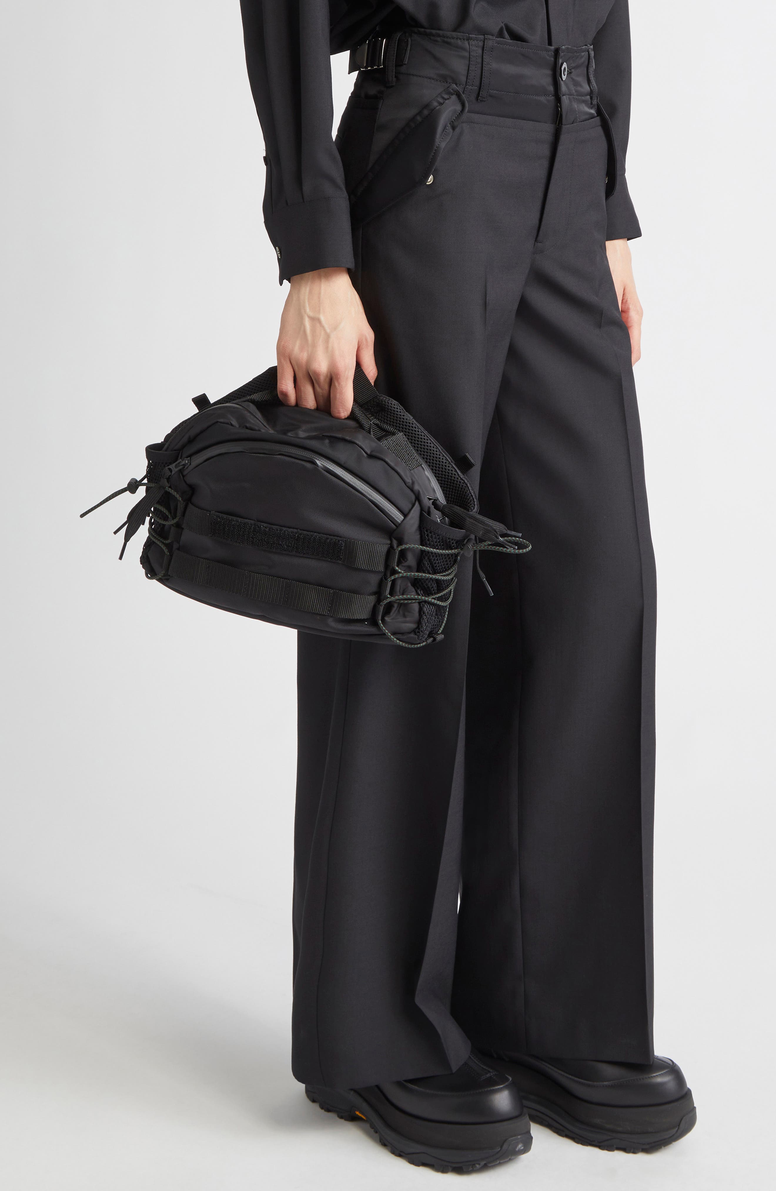 Sacai Hike Tech Canvas Belt Bag, Alternate, color, Black