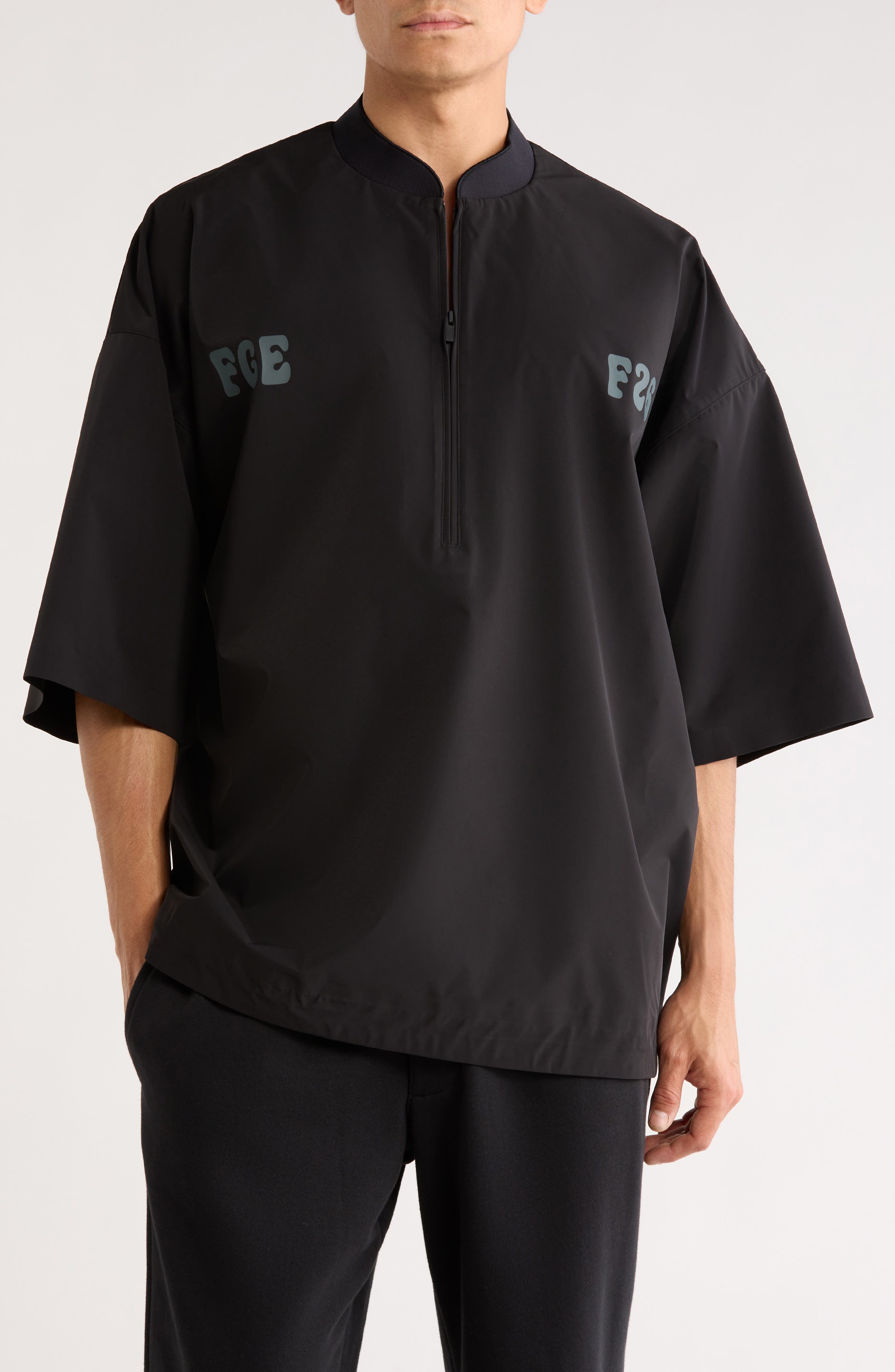 VINTAGE BLACK