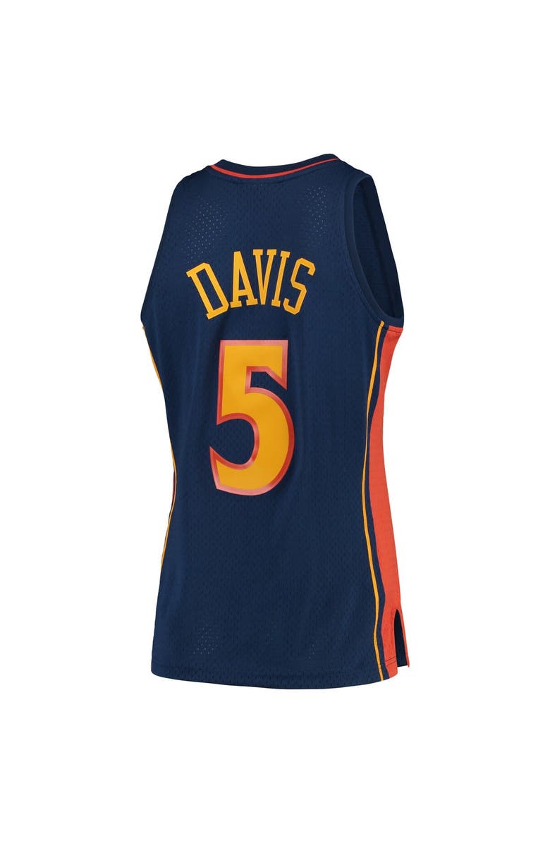 Mitchell & Ness Men's Mitchell & Ness Baron Davis Navy Golden State Warriors 2006/07 Hardwood Classics Swingman Jersey, Alternate, color, 