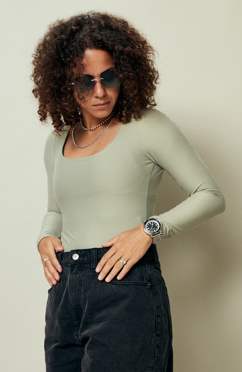 Nixon The Stinger Dive Bracelet Watch, 44mm, Alternate, color, Silver / Black / White