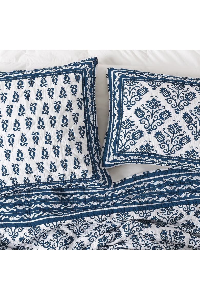 Cassie Quilt, Alternate, color, Blue