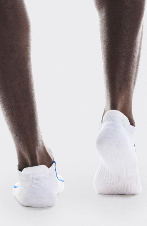 On Court Low Socks In White