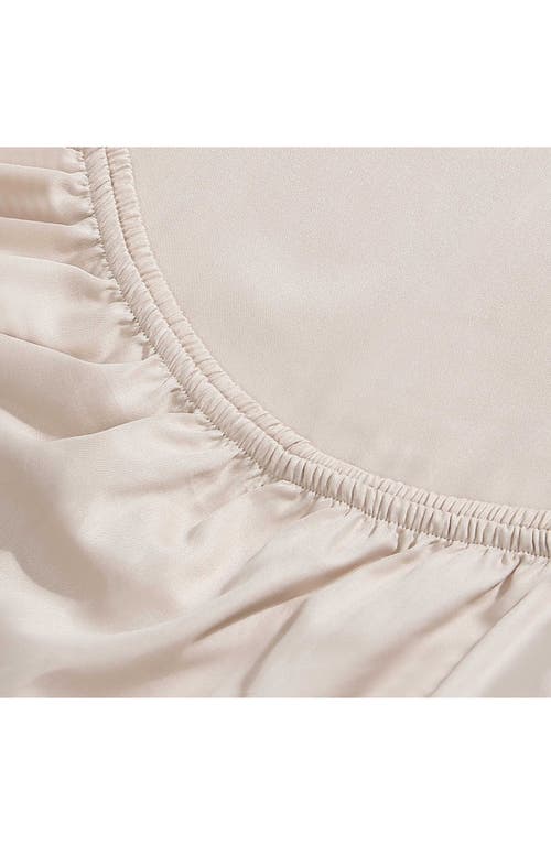 Calvin Klein Pearl Edge 300 Thread Count Sateen Sheet Set