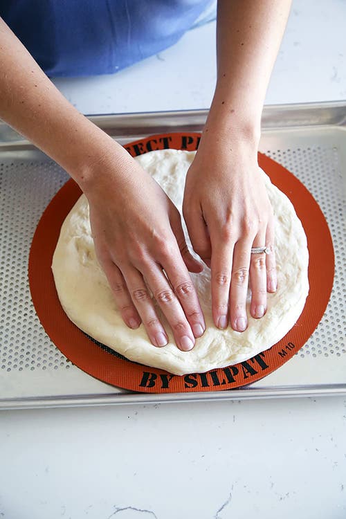 Silpat Perfect Pizza Non-stick Silicone Baking Mat, 12" Round In Orange