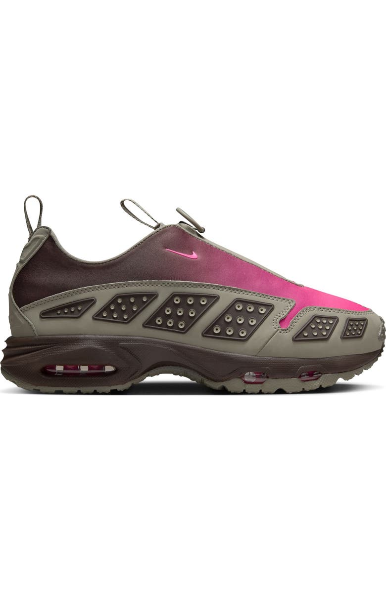 Nike Air Max Sunder Sneaker, Alternate, color,