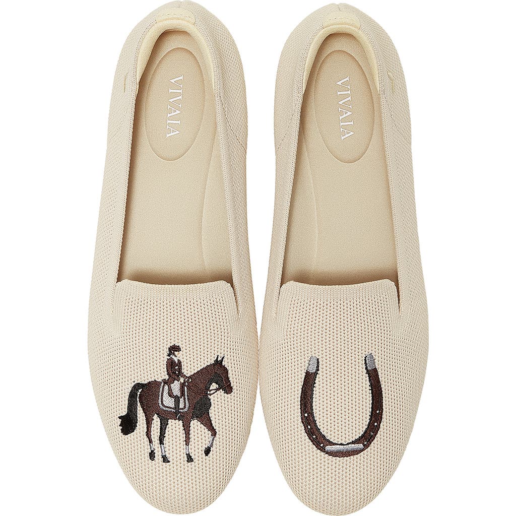 Vivaia Round-toe Embroidered Loafers