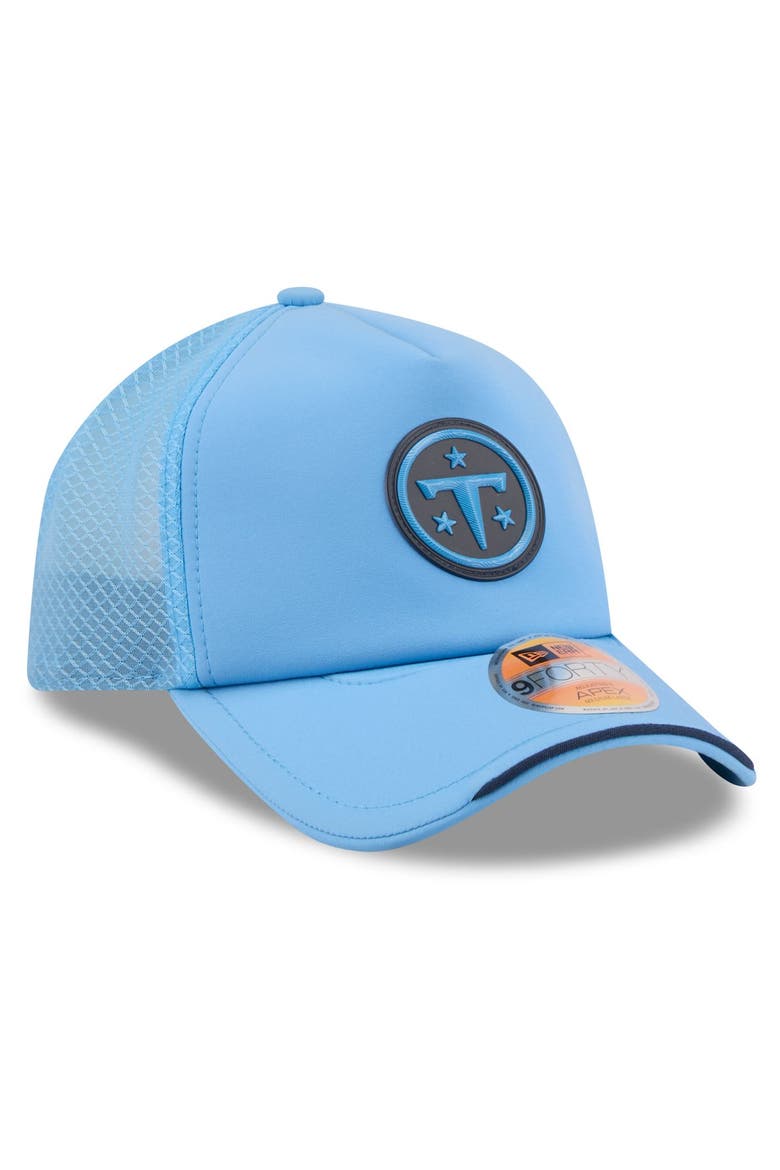 Men's New Era Light Blue Tennessee Titans 2026 Sideline Apex 9FORTY Adjustable Trucker Hat, Alternate, color, Light Blue