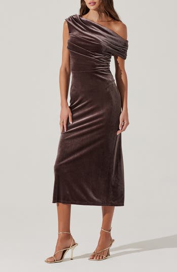 Astr The Label One-shoulder Velvet Midi Dress