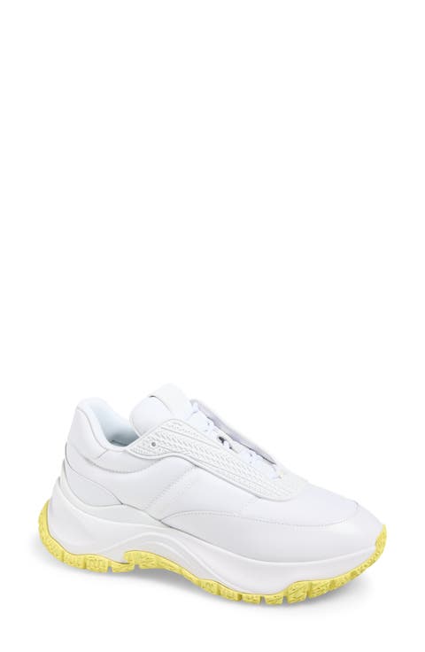 The Lazy Runner Sneaker