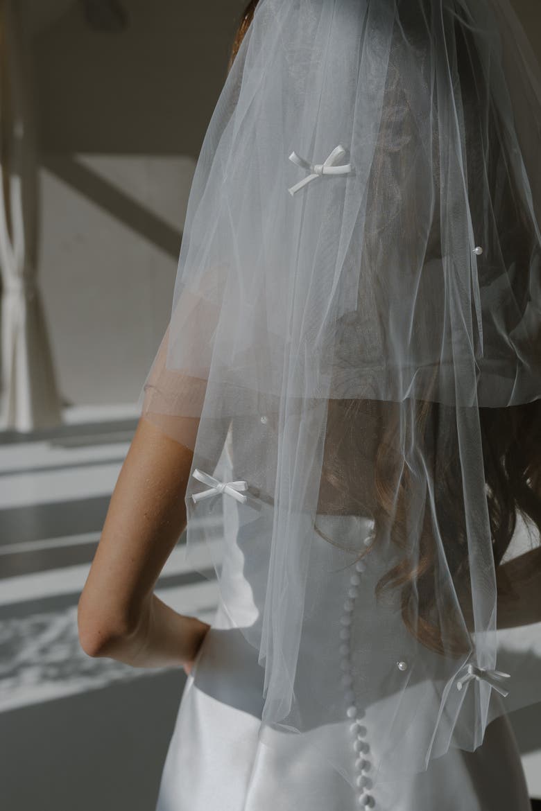 Last Toast Mini Veil, Alternate, color, Ivory