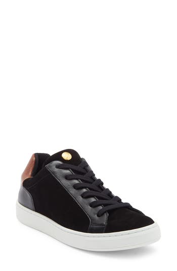 Longchamp Heel Patch Low Top Sneaker In Black