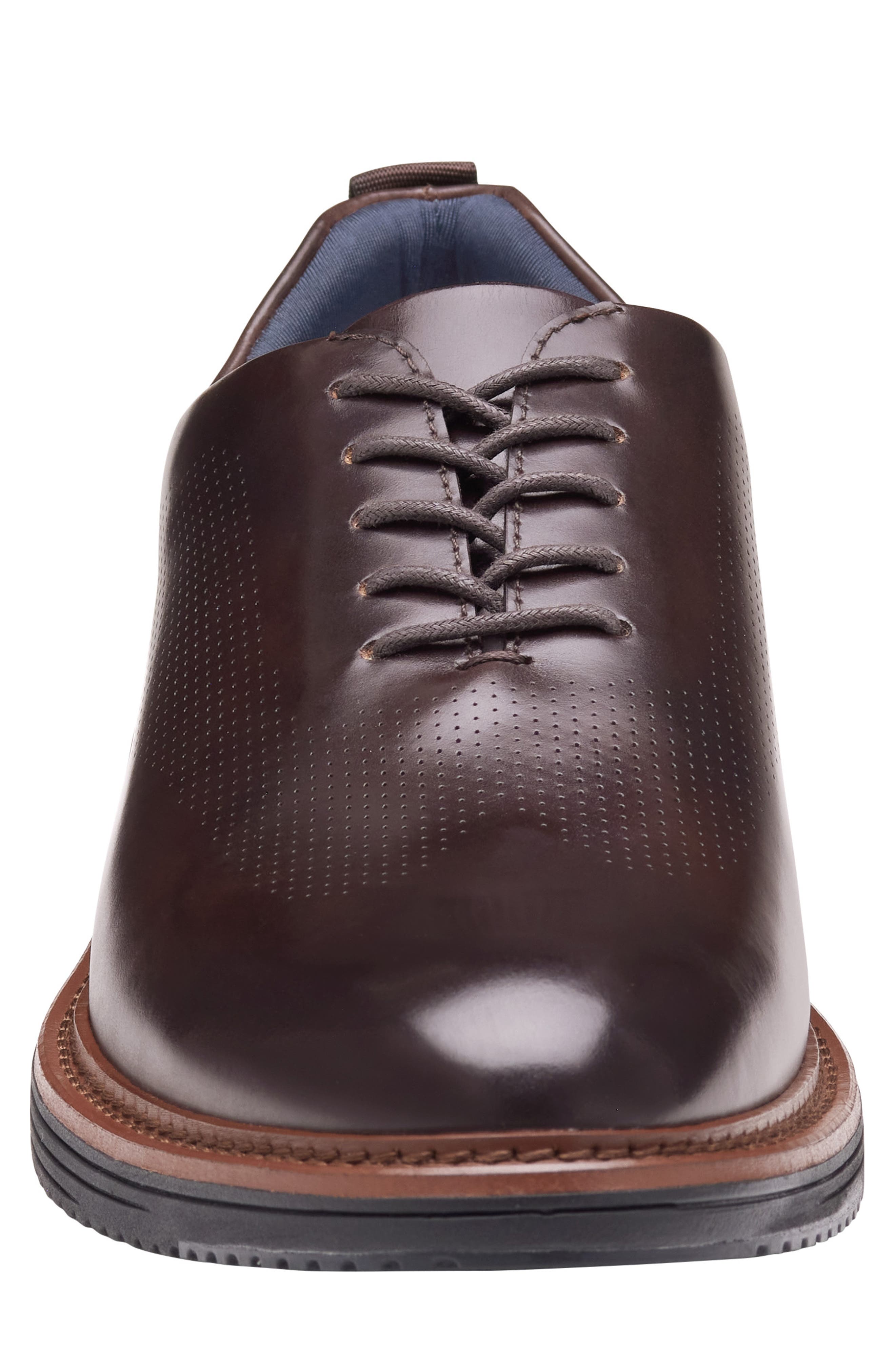 Johnston & Murphy Upton Perforated Plain Toe Oxford, Alternate, color, Mahogany Full Grain