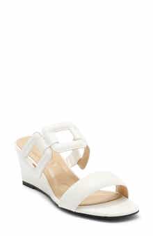 Adrienne Vittadini Ando Sandal