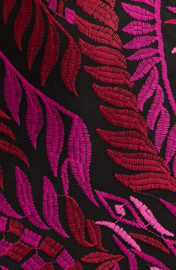 Laurel Leaf Embroidered Midi Dress