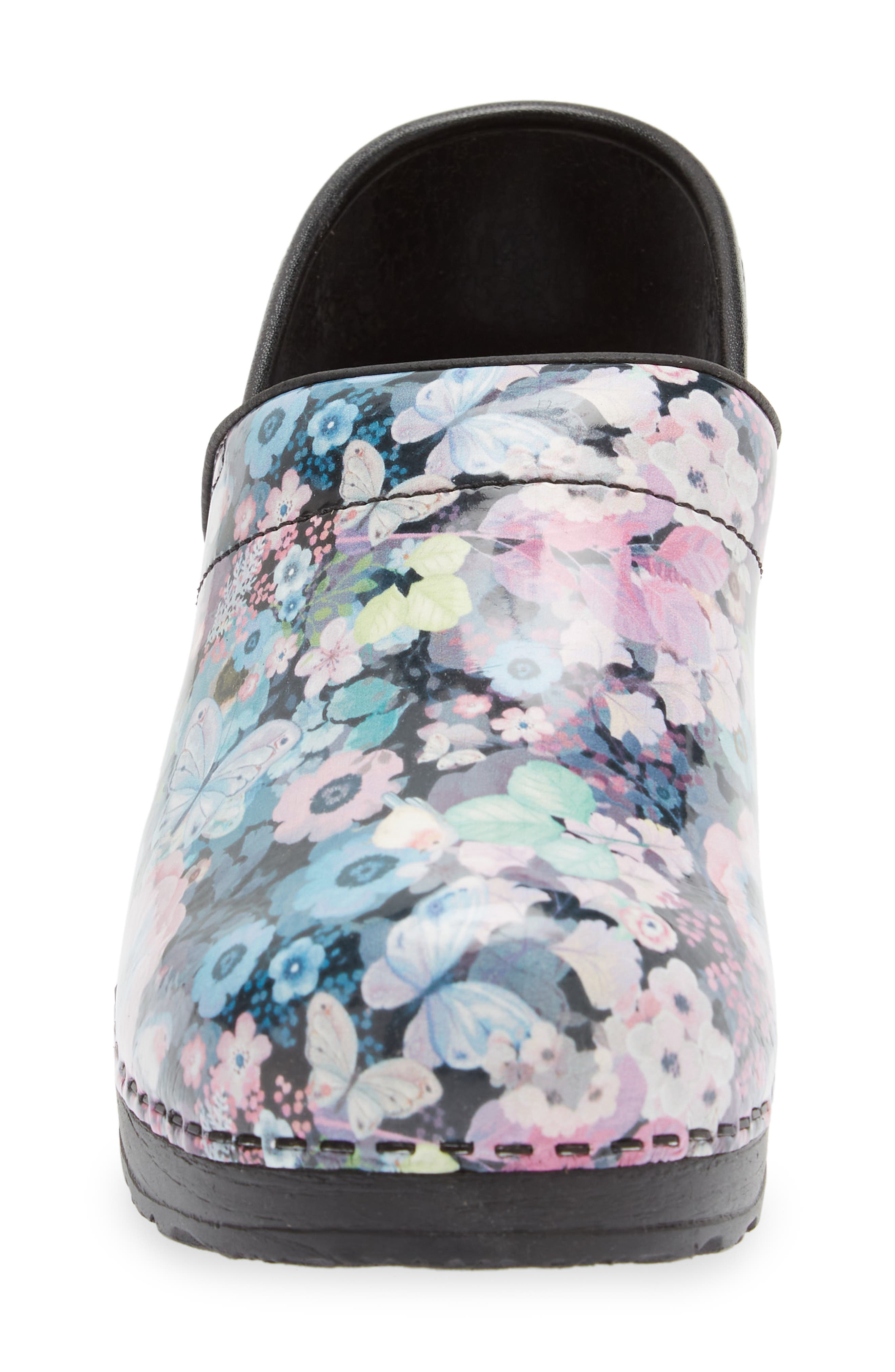 Sanita Swanzey Print Clog, Alternate, color, 
