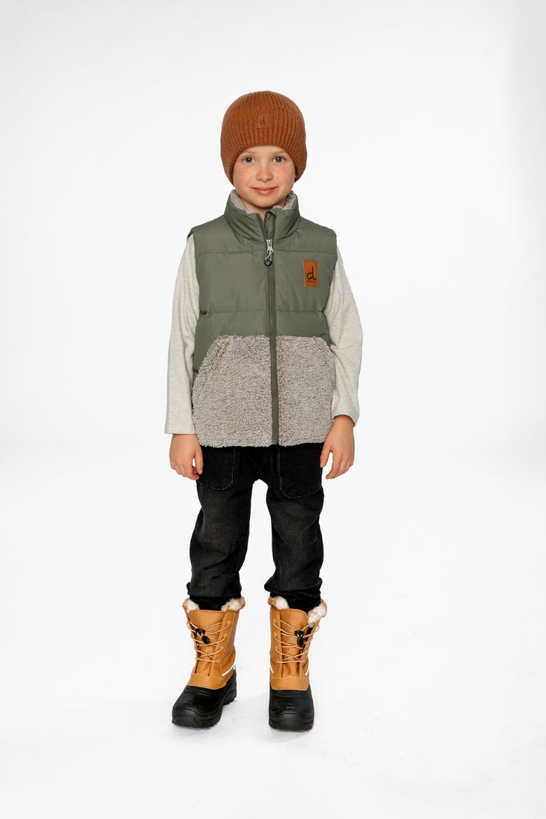 Sleeveless Quilted Fleece Pocket Mid-Season Vest, Alternate, color, Olive Green